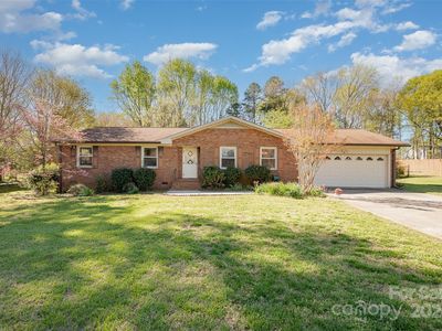 235 Valhalla Dr, Harrisburg, NC, 28075