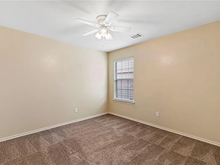 354 Camelia Pkwy — Photo 22