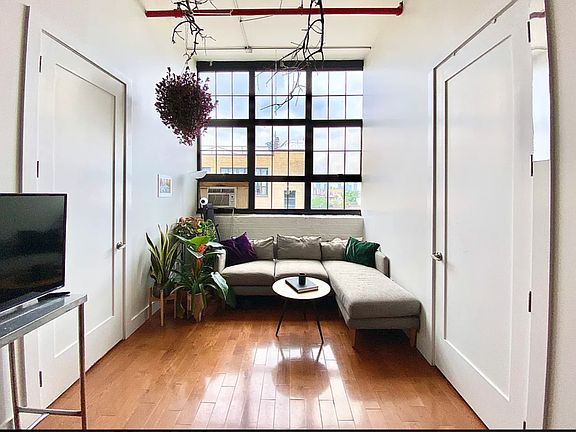 2nd image of 248 McKibbin St APT 4F