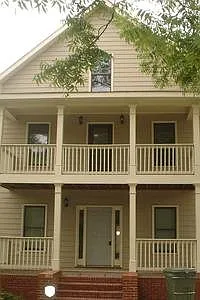 Lovely 5 Bedroom home in Historic West End — Photo 1