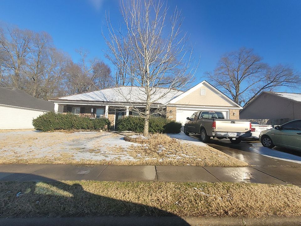 1st image of 119 Carrie Ann Dr
