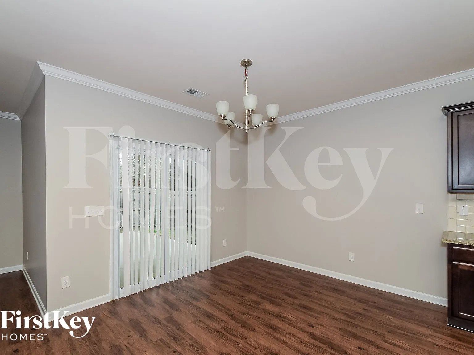 4 bed, 2.0 bath, 1774 sqft, $1,850 — Photo 3