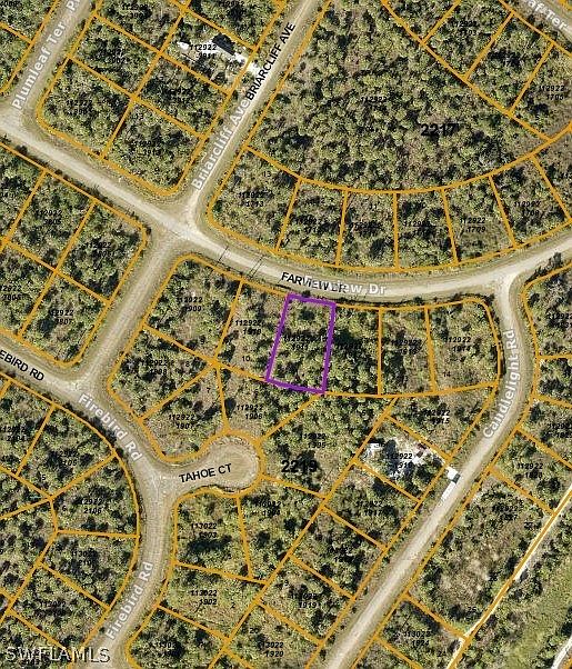 2nd image of Farview Dr