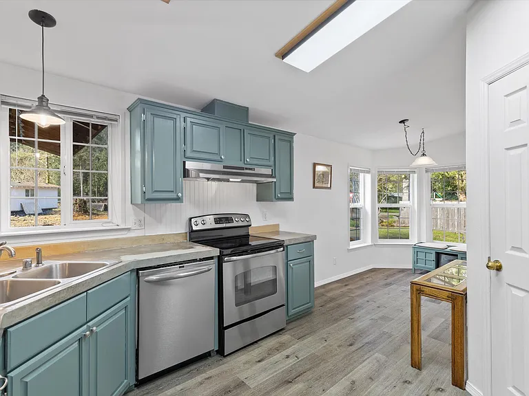 2347 N Chinook Ln — Photo 9