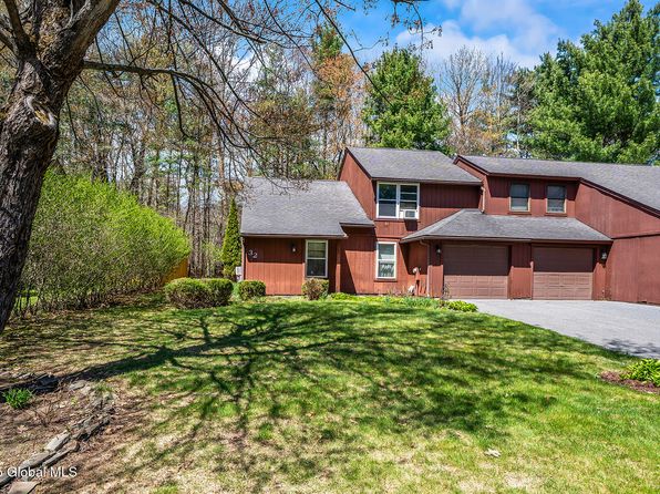 32 Thimbleberry Road, Malta, NY 12020