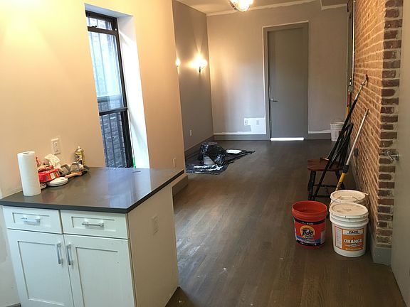 4th image of 70 New York Ave APT 1R