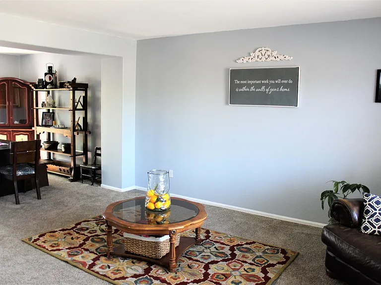 7665 Chancellor Dr — Photo 4