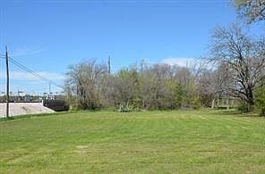 2nd image of Tbd E Evans St