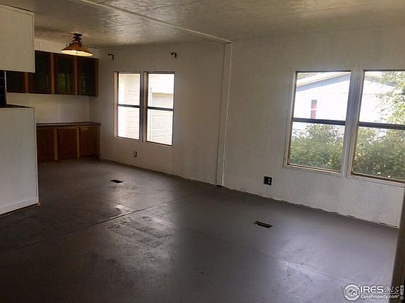 3rd image of 4002 Glacier Dr