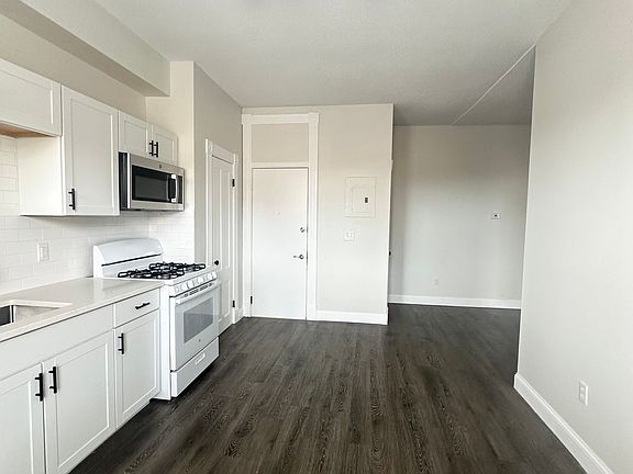 3rd image of 345 Arch St #2