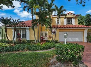 10149 Aspen Way, Palm Beach Gardens, FL 33410