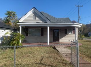 2017 Stuart St, Chattanooga, TN 37406