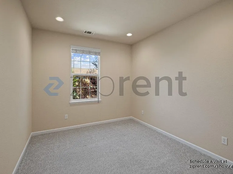 5023 Queensbury Way — Photo 24