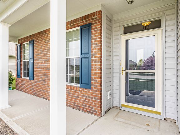 4th image of 13 Markleville Ln