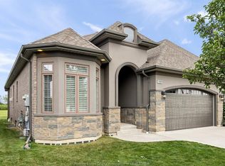 1800 Cypress Ave, Windsor, ON N8P 0E3