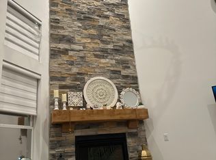 221 Knob Creek Ct, Lake Saint Louis, MO 63367