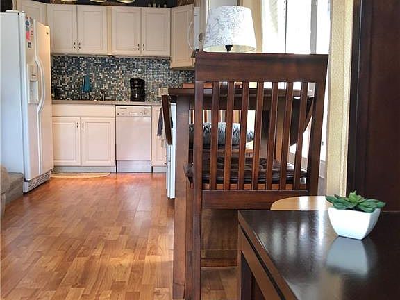 5th image of 20 Limetree Park Dr