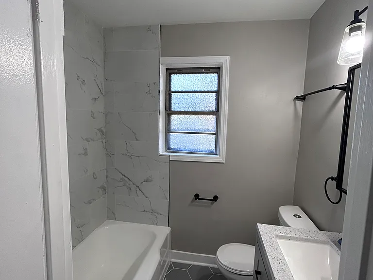648 E 169th St #648 — Photo 9