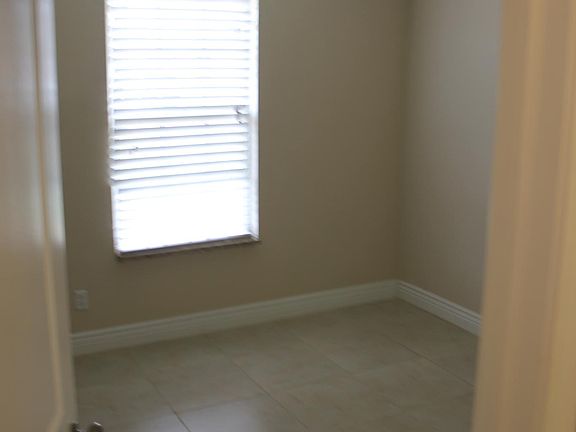 5th image of 9206 Tangelo Blvd