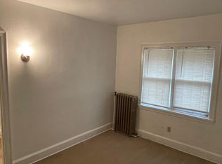 121 18th St NE, Cedar Rapids, IA 52402
