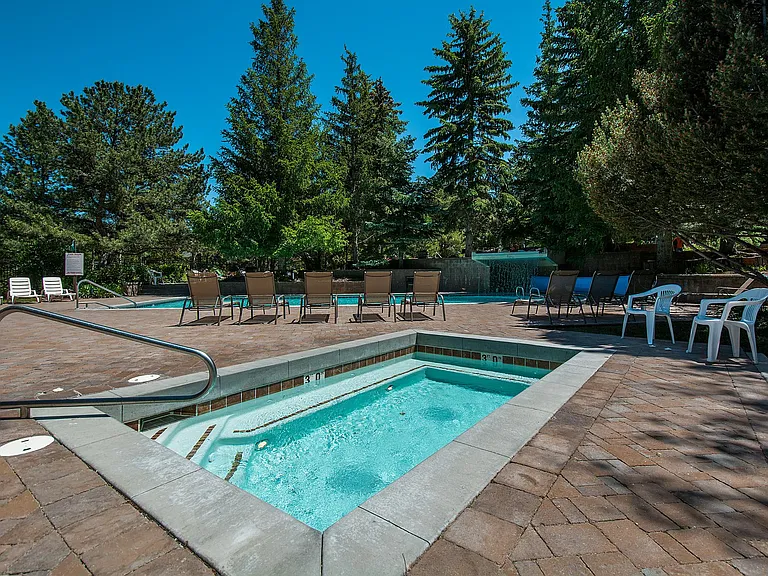 2025 Canyons Resort Dr #Y4 — Photo 33