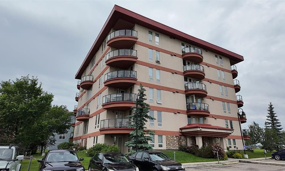 1st image of 105 E Railway Ave SW #1103