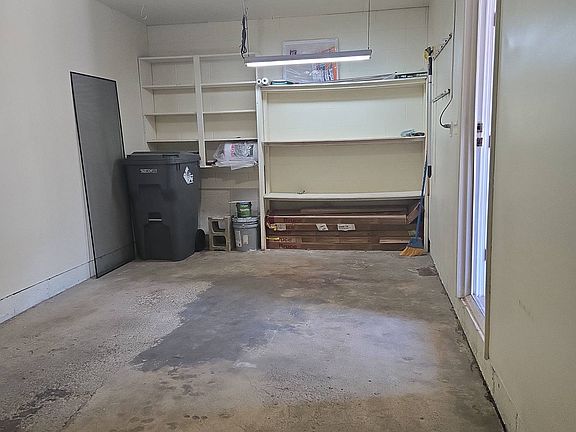 3rd image of 8284 Sobax Dr #1