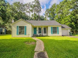 2555 Gladys St, Beaumont, TX 77702