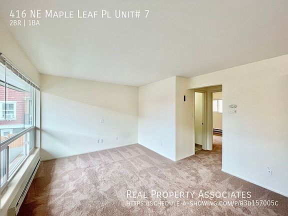 4th image of 416 NE Maple Leaf Pl APT 7