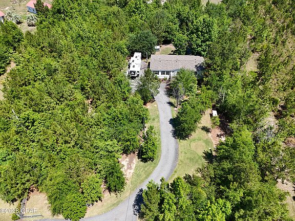 3rd image of 17103 NW Chipola Heights Rd