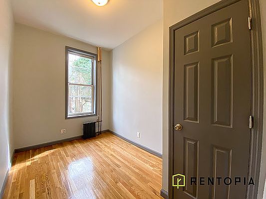 4th image of 26 Park St #1