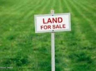 5257 Apache Trl, Tobyhanna, PA 18466