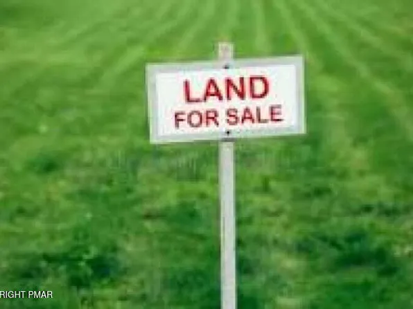 5257 Apache Trl, Tobyhanna, PA 18466