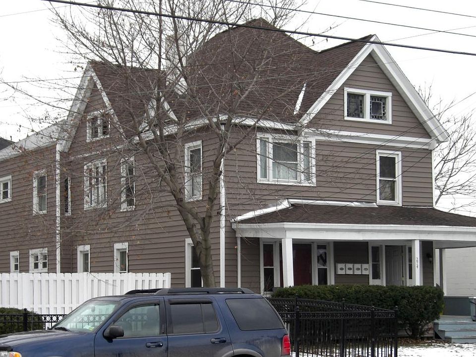 1st image of 274 Chenango St APT 3