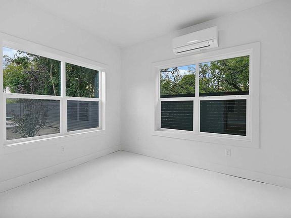 4th image of 803 26th Ave #807