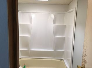 48 Horn Hill Rd, Fairfield, ME 04937