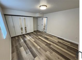 60 Lansing St, Aurora, CO 80010