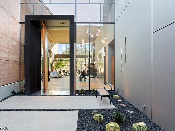 5th image of 7 Sable Ridge Ct