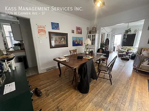 1726 W Carmen Ave #1F Photo 1
