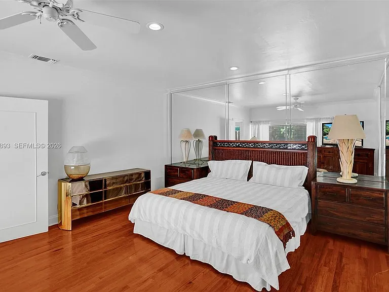 3920 Monserrate St — Photo 31