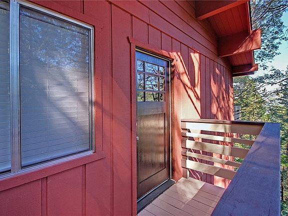 4th image of 24363 Albrun Dr