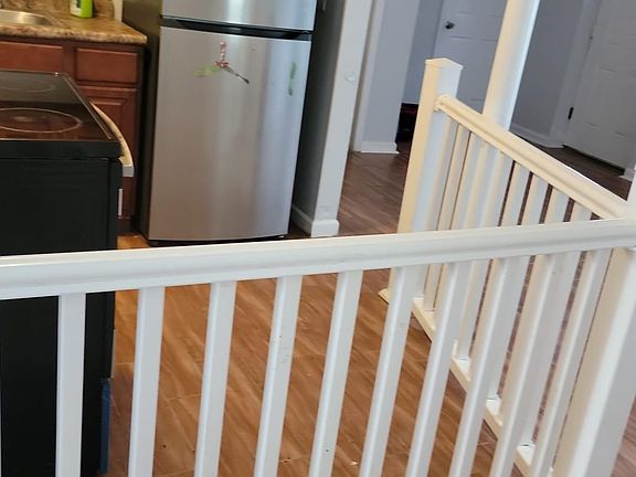 4th image of 258 N Walnut St APT 1