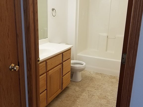 5th image of 1510-1560 W Pine St #509