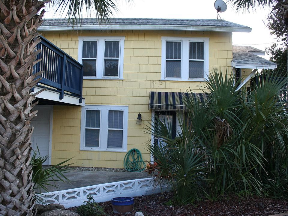 528 Bostwick Ave