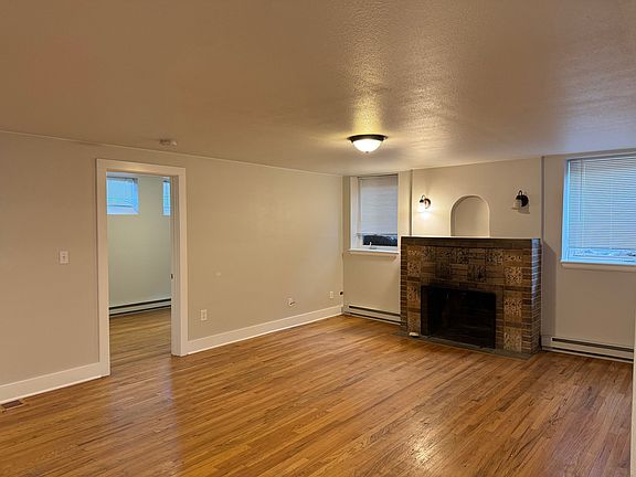 5th image of 37 S Clarkson St #37SCLARKSON