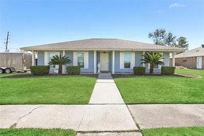 1st image of 2180 Colonial Dr