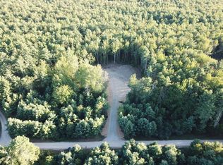 13 Chipmunk Trl, Kennebunk, ME 04043