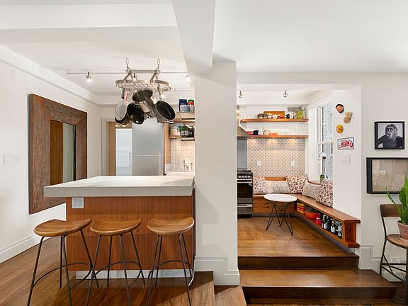 3rd image of 299 W 12th St #12KL