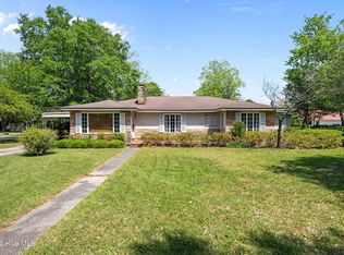 1504 Lucerne Way, New Bern, NC 28560