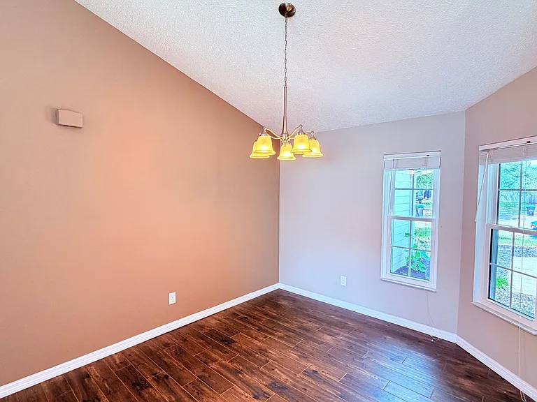 2850 Bolton Bnd — Photo 13